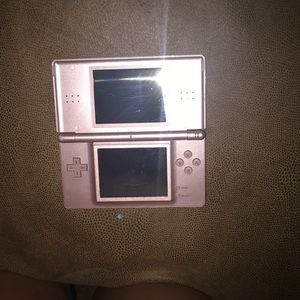Nintendo DS Lite